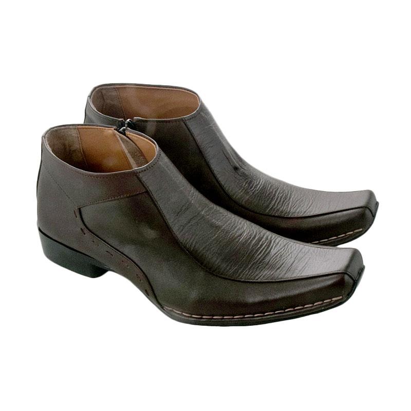 Golfer Leather Boots Sepatu Pria - Brown