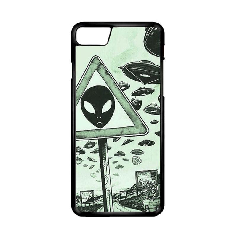 Jual Bunnycase Trippy Alien Wallpaper L0449 Custom Hardcase Casing