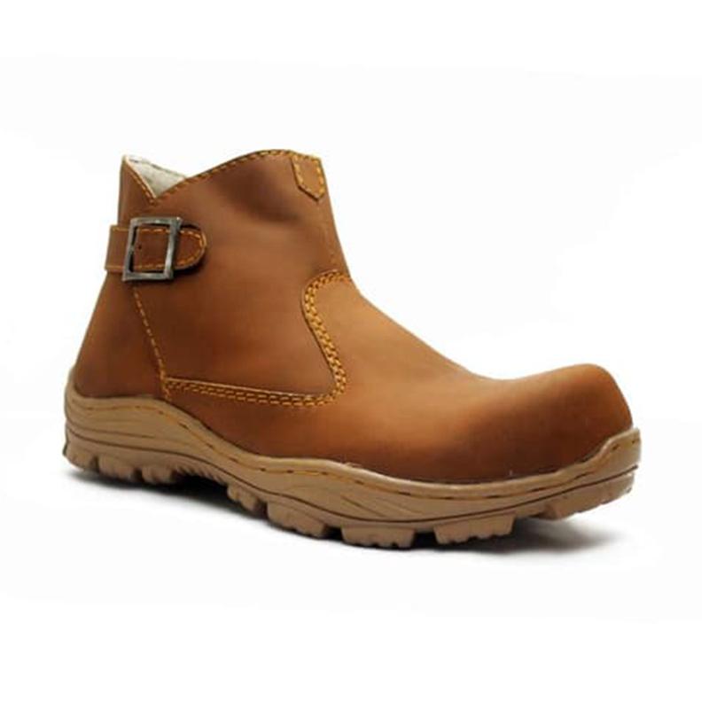 safety boots slip on