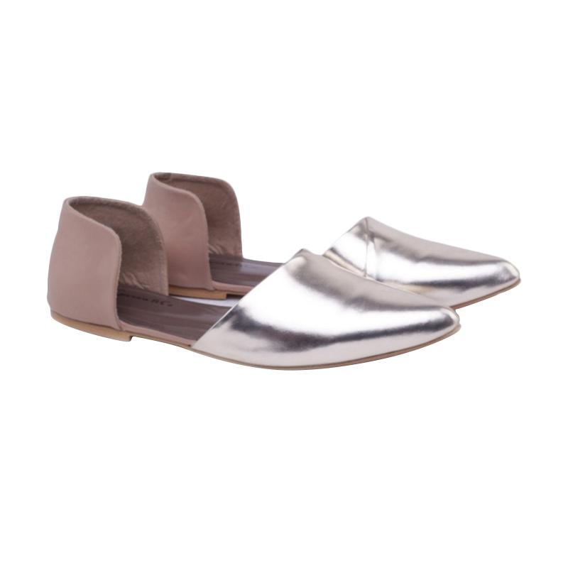 Gareu & Co 294 Flat Shoes - Silver