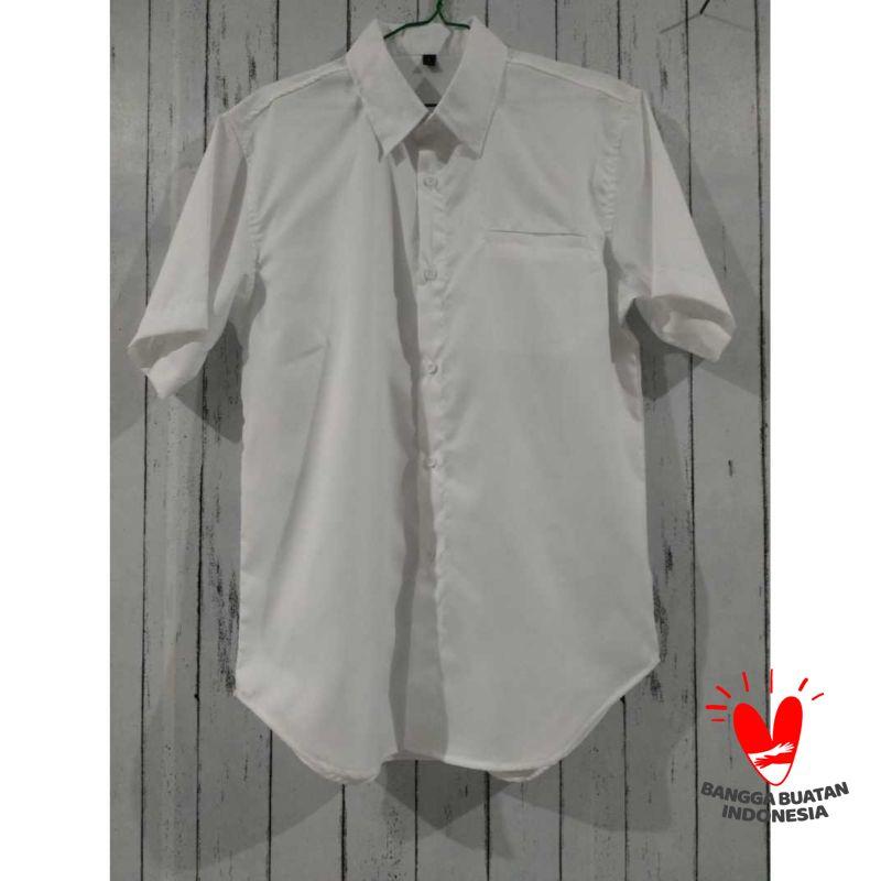 Jual Kemeja Lengan Pendek Pria Warna Putih Polos Size M L Xl Online Februari 2021 Blibli Wah kayaknya punya plan modifikasi nih, oke langsung saja ini kang indra ini pesanannya. kemeja lengan pendek pria warna putih polos size m l xl