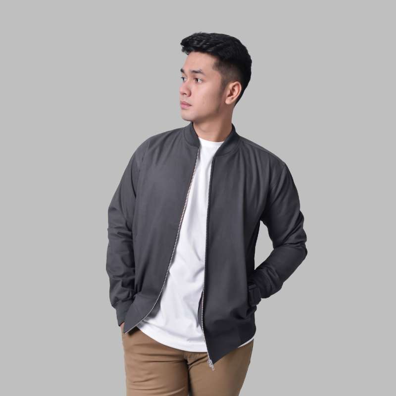 Bomber canvas online