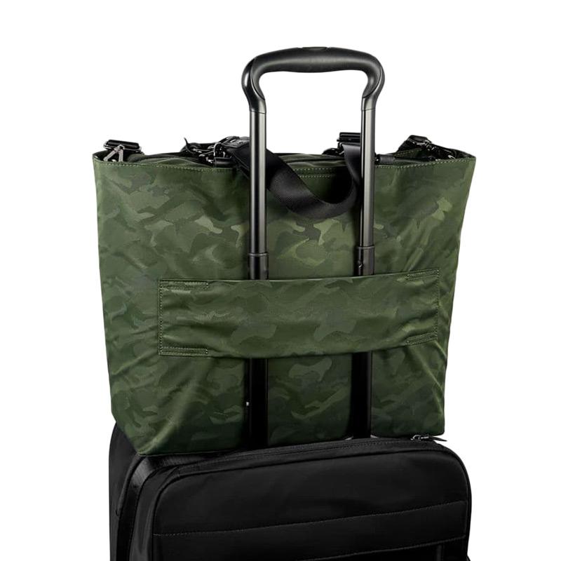Tumi voyageur top torun tote