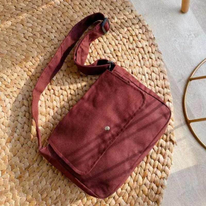 sling bag maroon