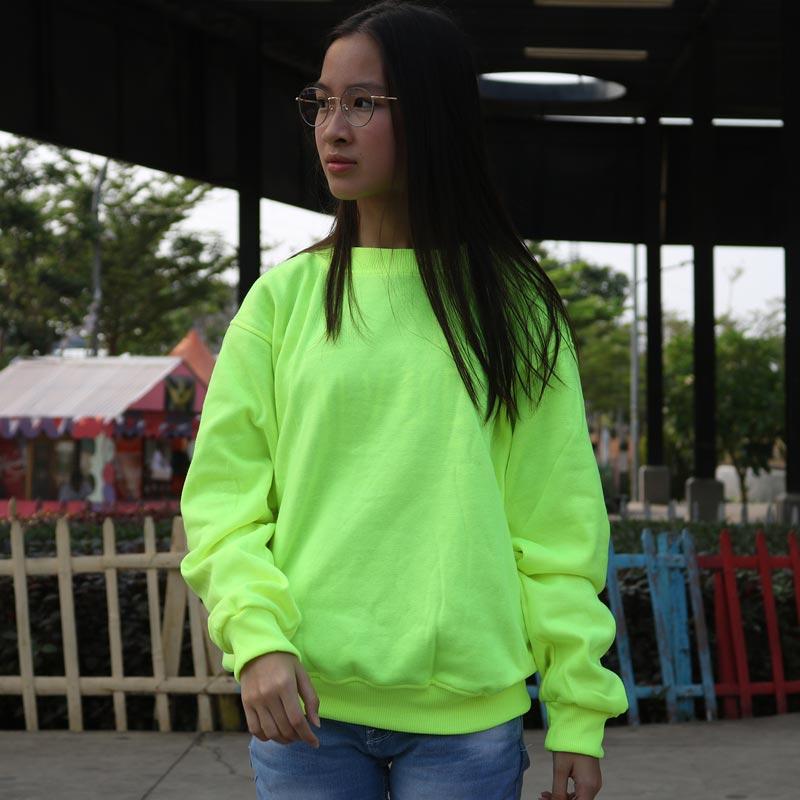 Sweater neon deals