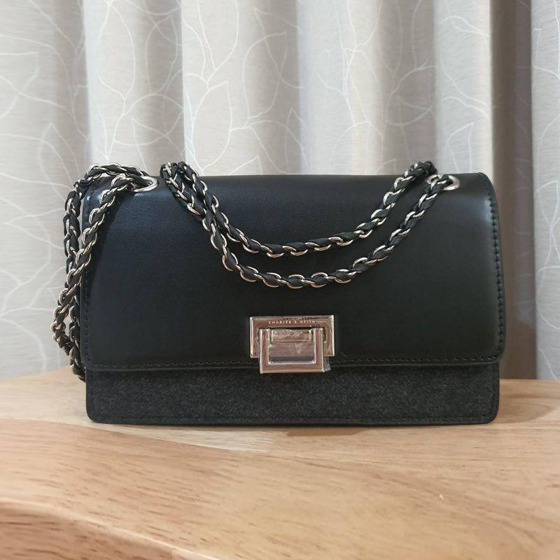 Jual Charles Keith C363 Sling Bag Online Desember 2020 Blibli