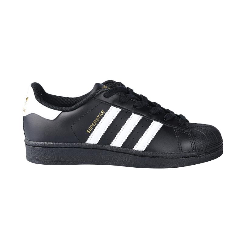 adidas superstar foundation black white