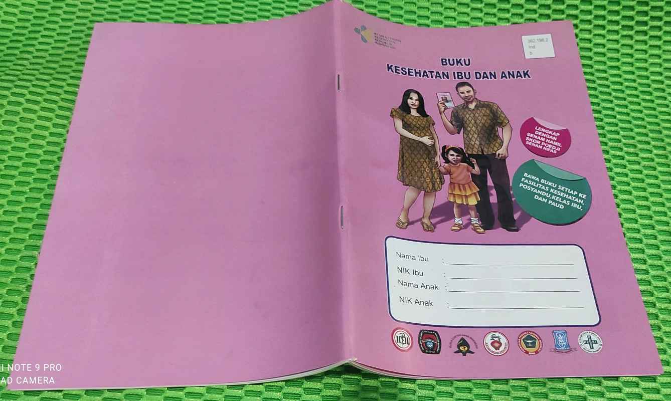 Buku pink ibu hamil