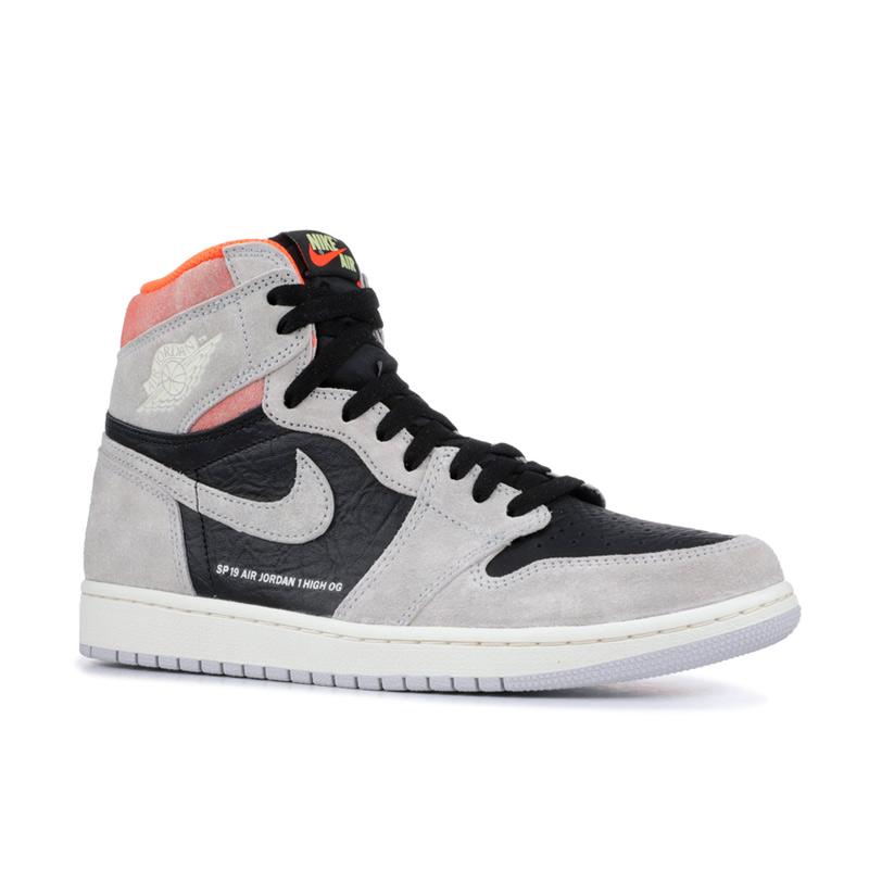 Jual Nike Men Air Jordan 1 Neutral Sepatu Sneakers Pria Grey 555088 018 Online November 2020 Blibli