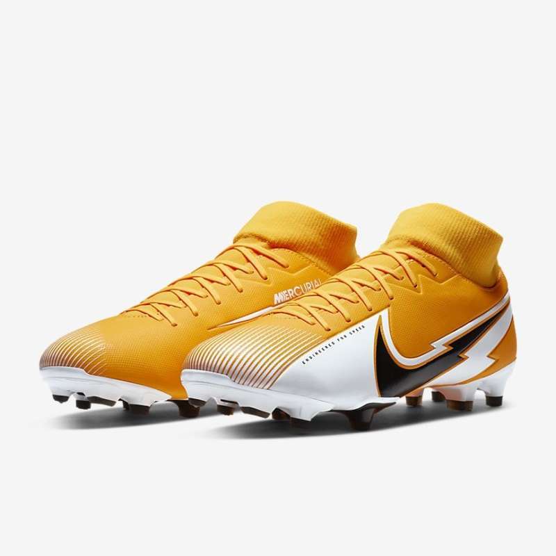 sepatu bola nike mercurial