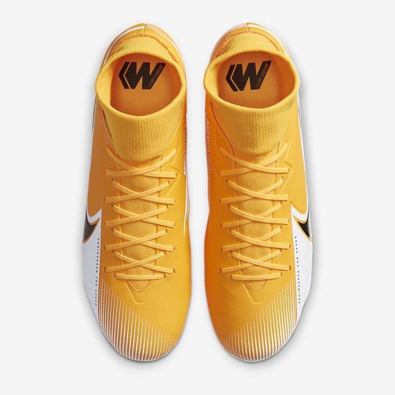 sepatu bola nike mercurial orange