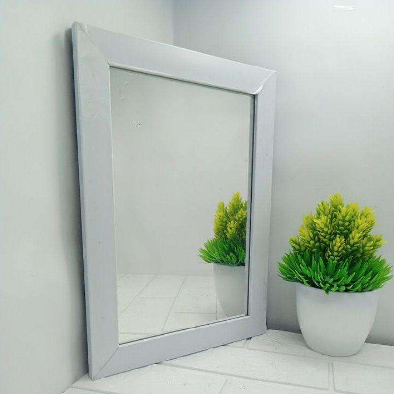 Jual Cermin Kaca Pigura Cantik Ukur 35 X 25 Cm Murah Mei 2021 Blibli
