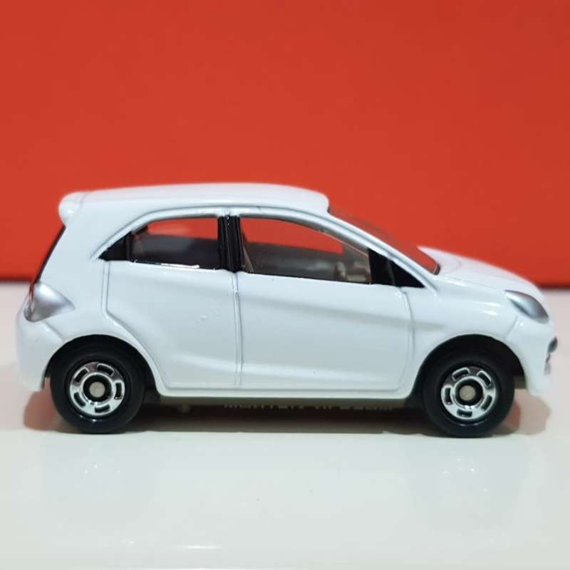Tomica brio on sale