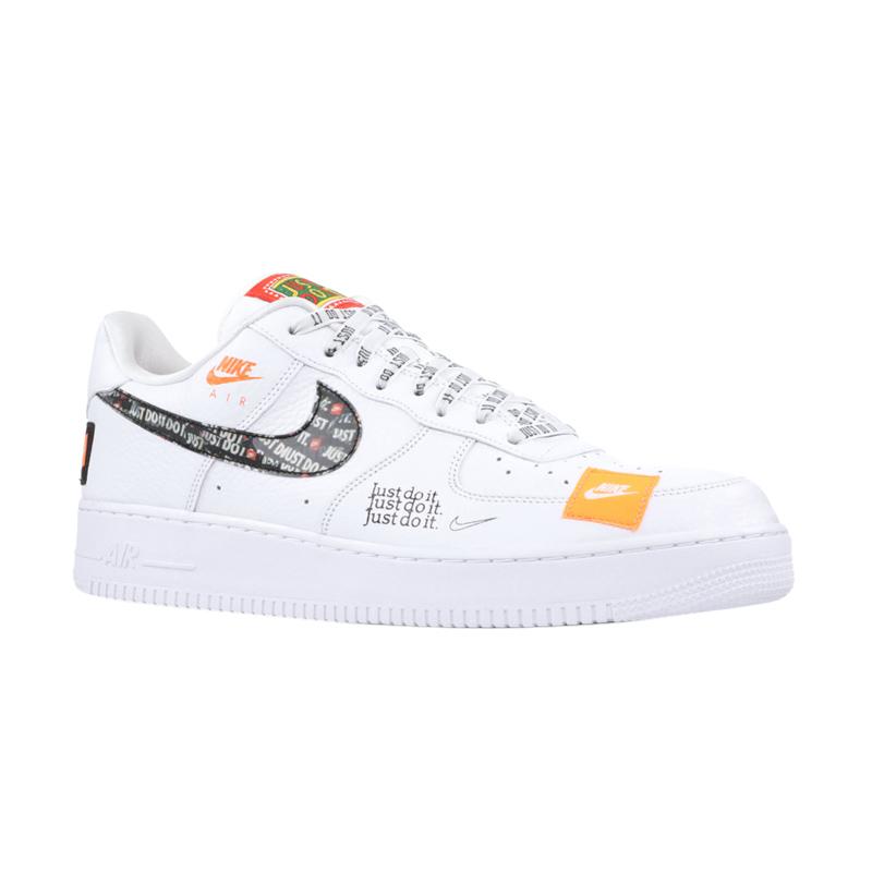 Jual NIKE Men Air Force 1 Just Do It Sepatu Sneakers Pria White