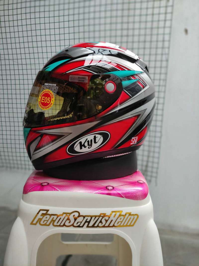 Helm kyt road hotsell race