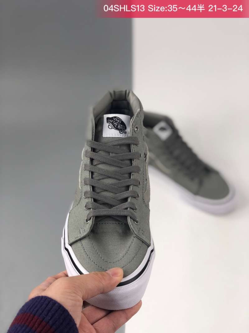id canvas shoes