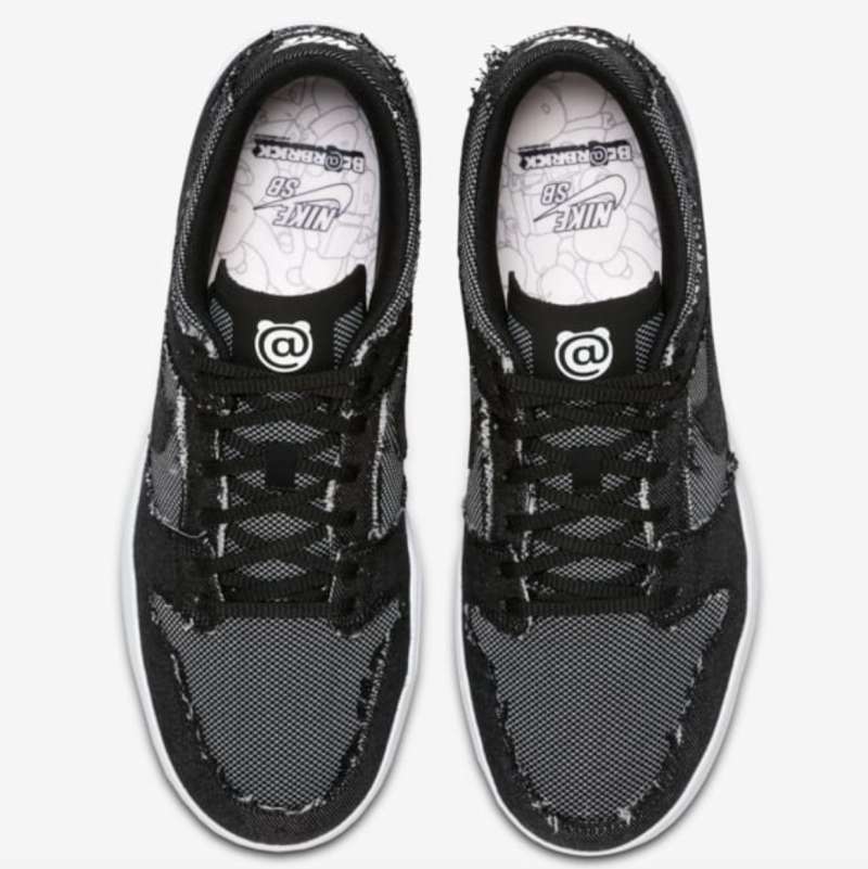 nike dunk bearbrick