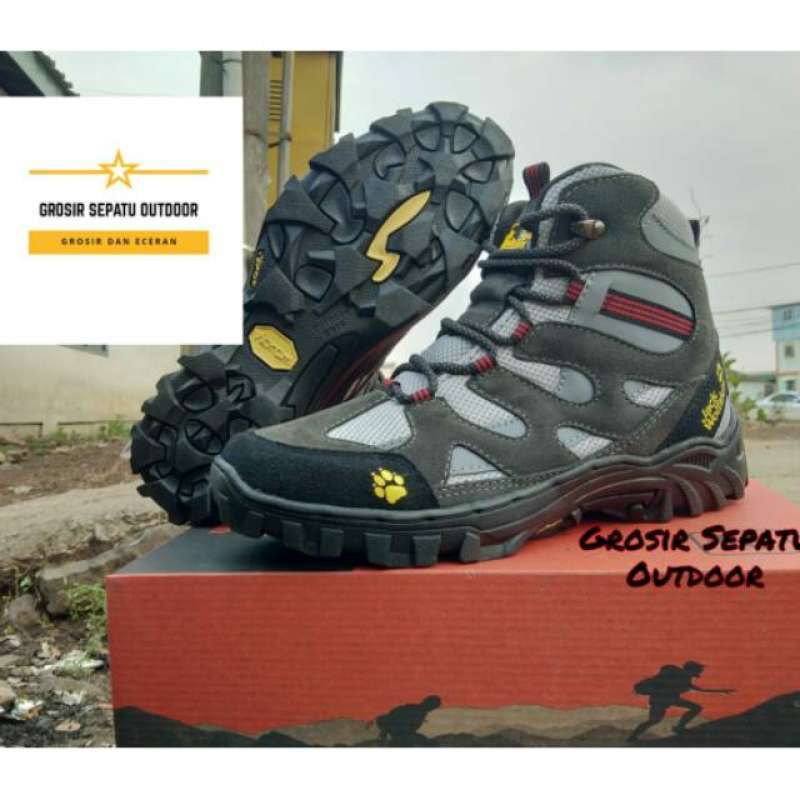 Jual Sepatu Hiking Pria Olahrag Gunung 