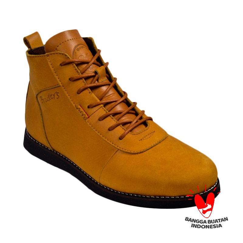 Bradley Montego Boots - Yellow