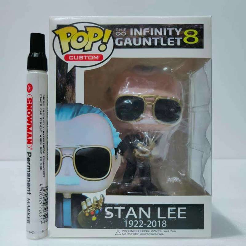 Stan lee bobblehead infinity gauntlet hotsell