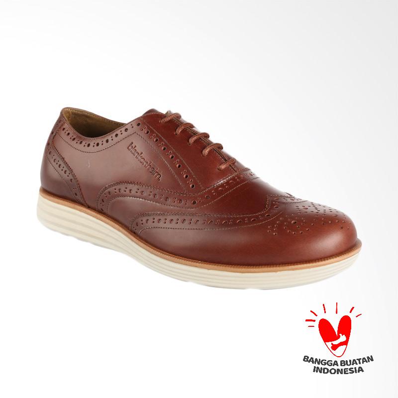Sepatu wingtip discount