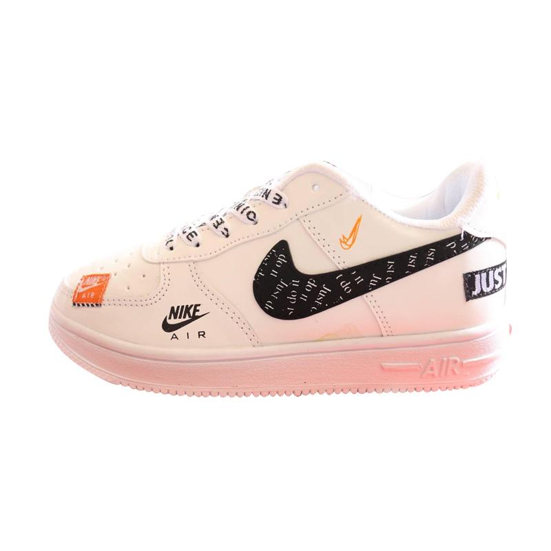 Sepatu nike just do it top
