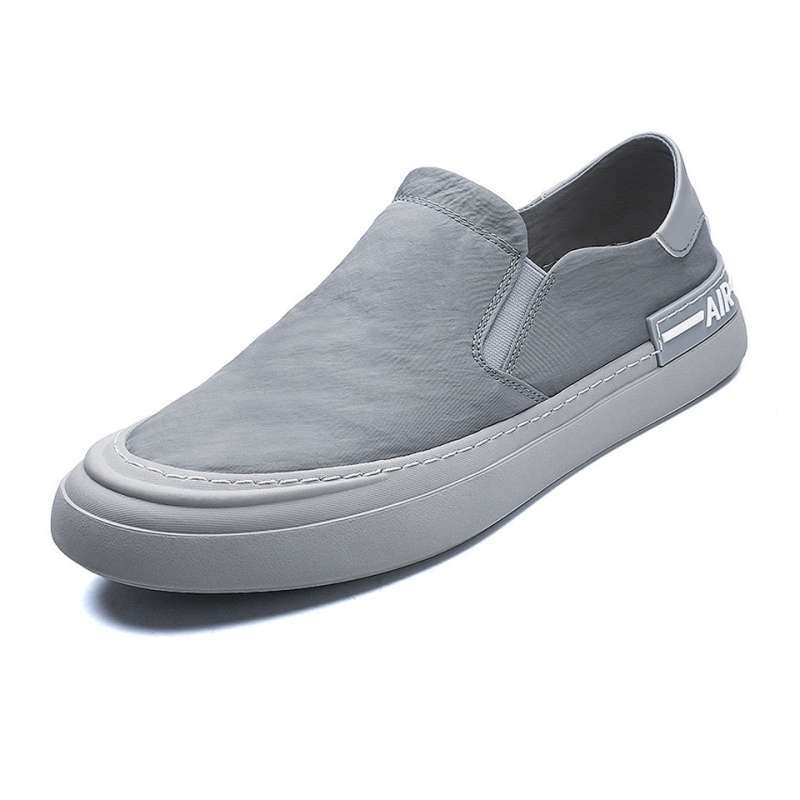 Sneaker slip on pria hotsell