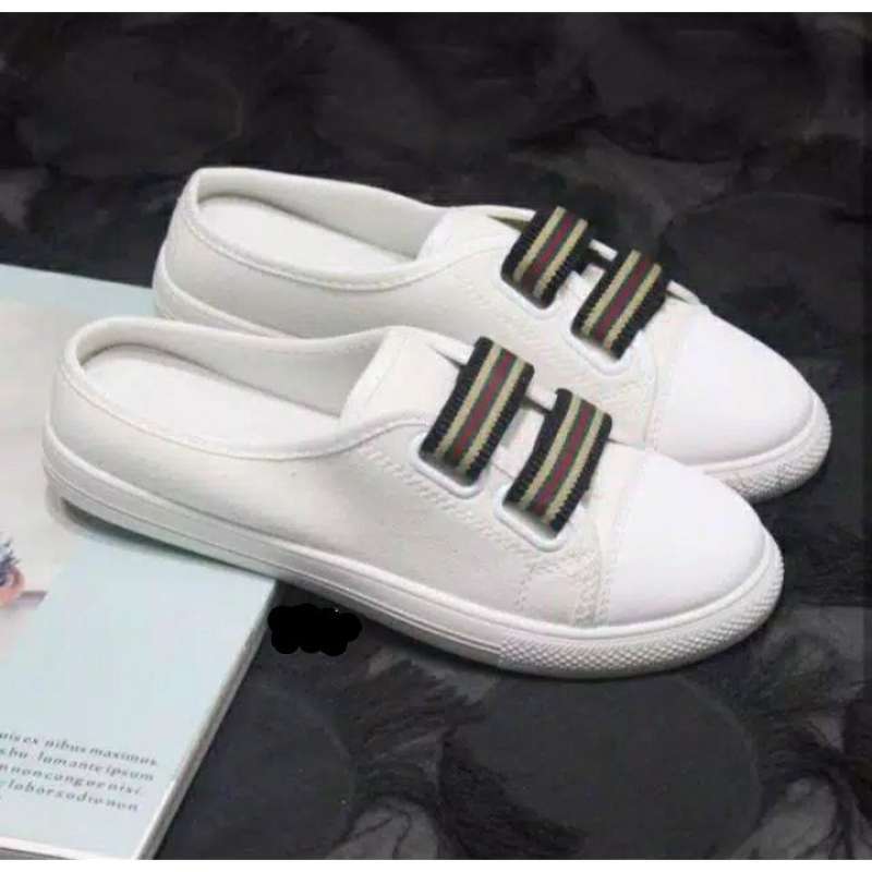 Jual Sepatu Sneakers Wanita Korea Casual Sepatu Import Wanita Online November 2020 Blibli