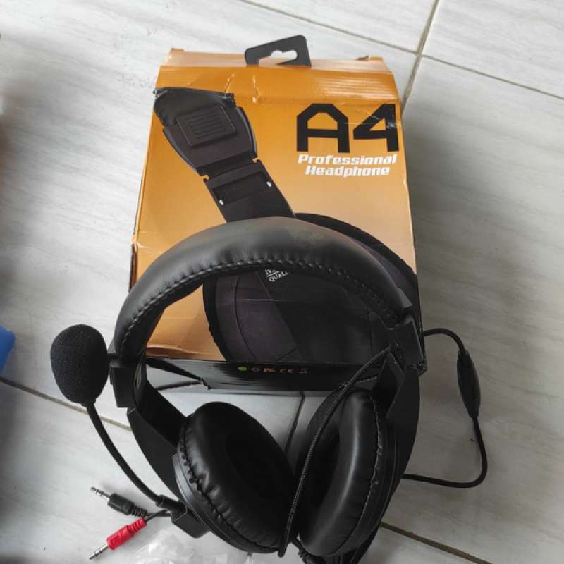 M-Tech Original Headset Stereo Bass A4 
