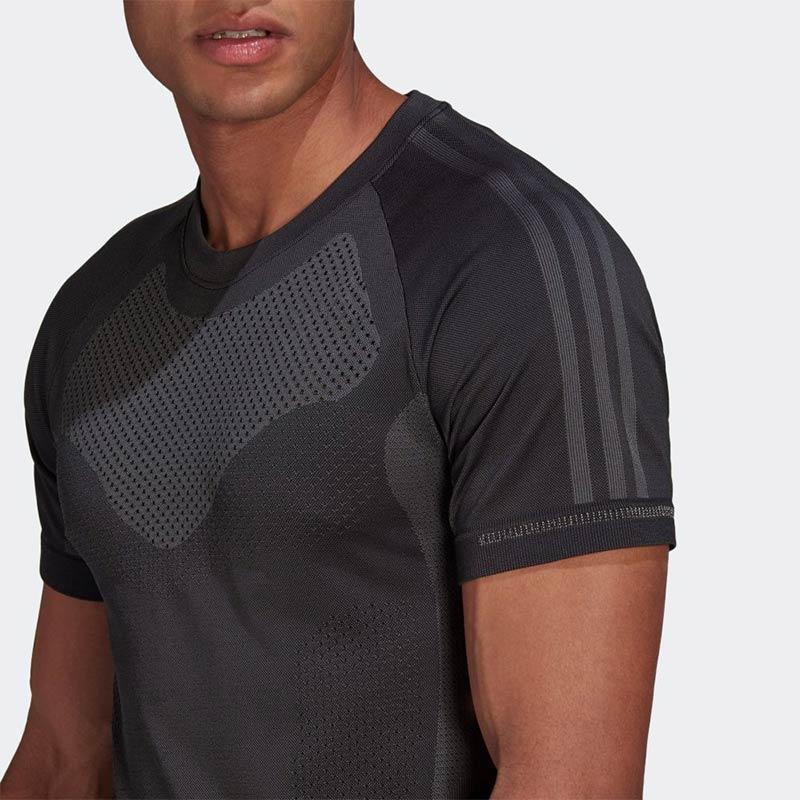 Jual adidas Primeknit Running T-Shirt 