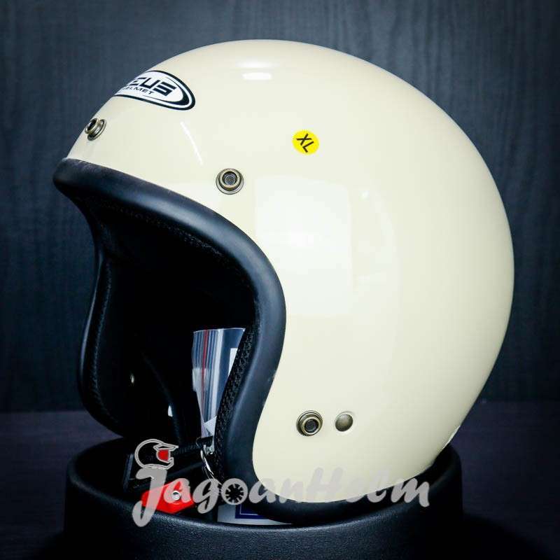 Helm zeus retro classic sales