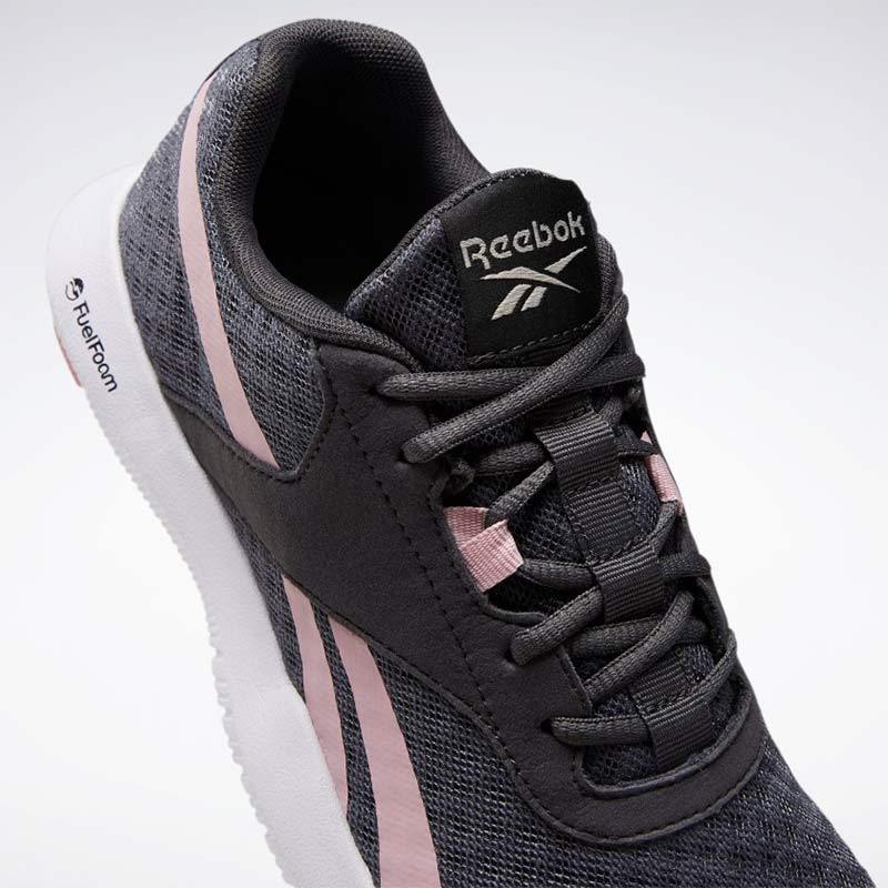Reebok women's reago essential training best sale shoes