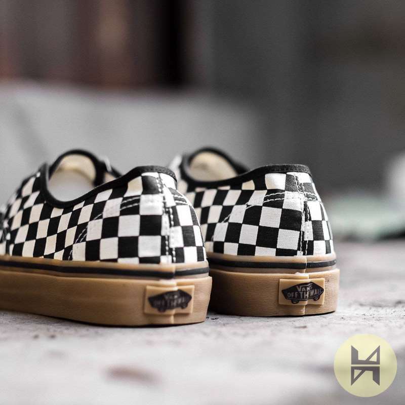 vans checkerboard gumsole