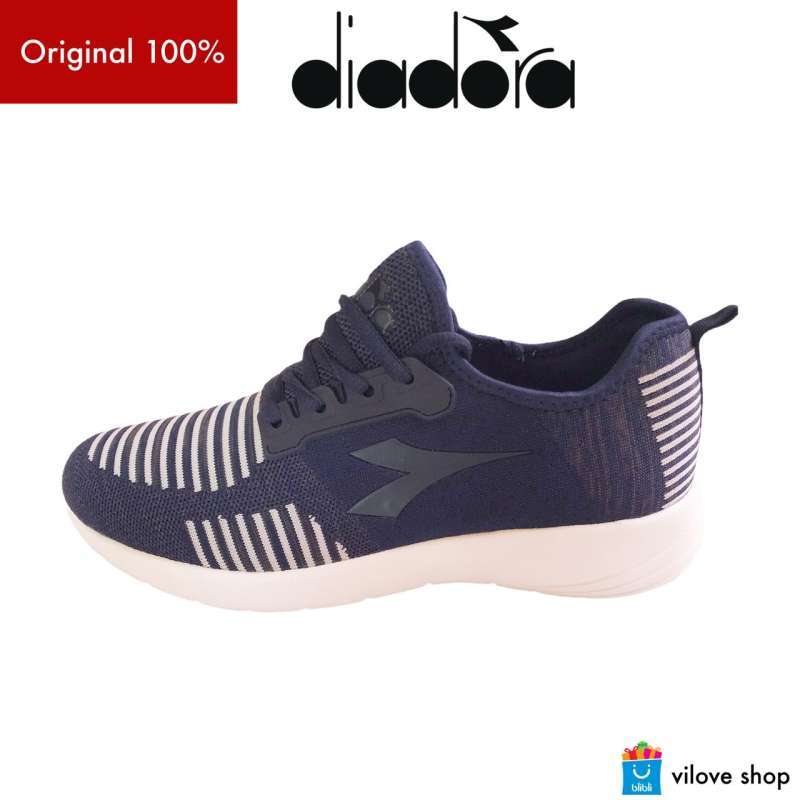 Sepatu cheap diadora lamberto