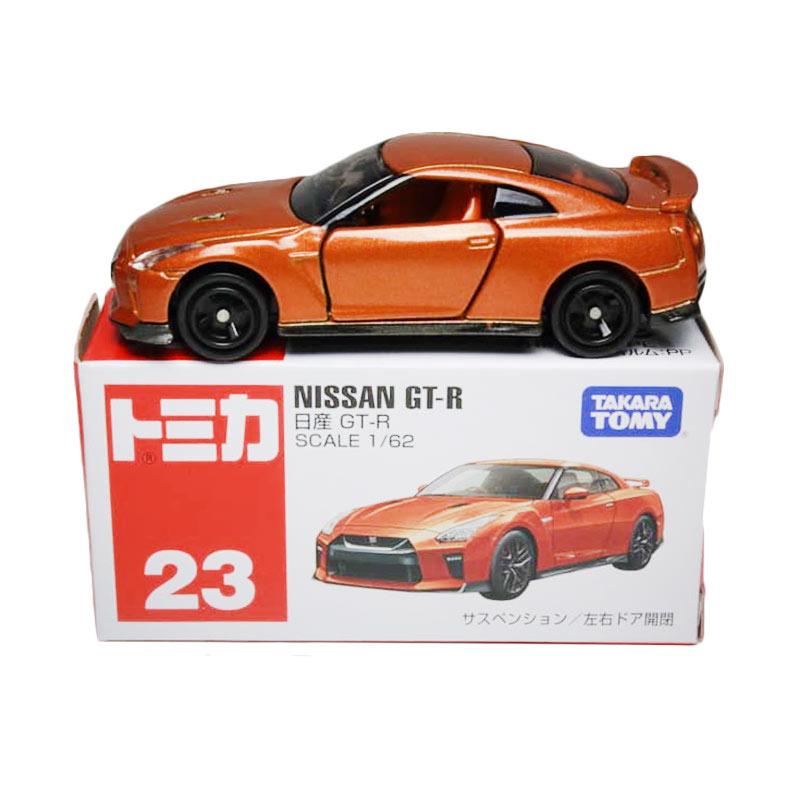 takara tomy nissan gtr