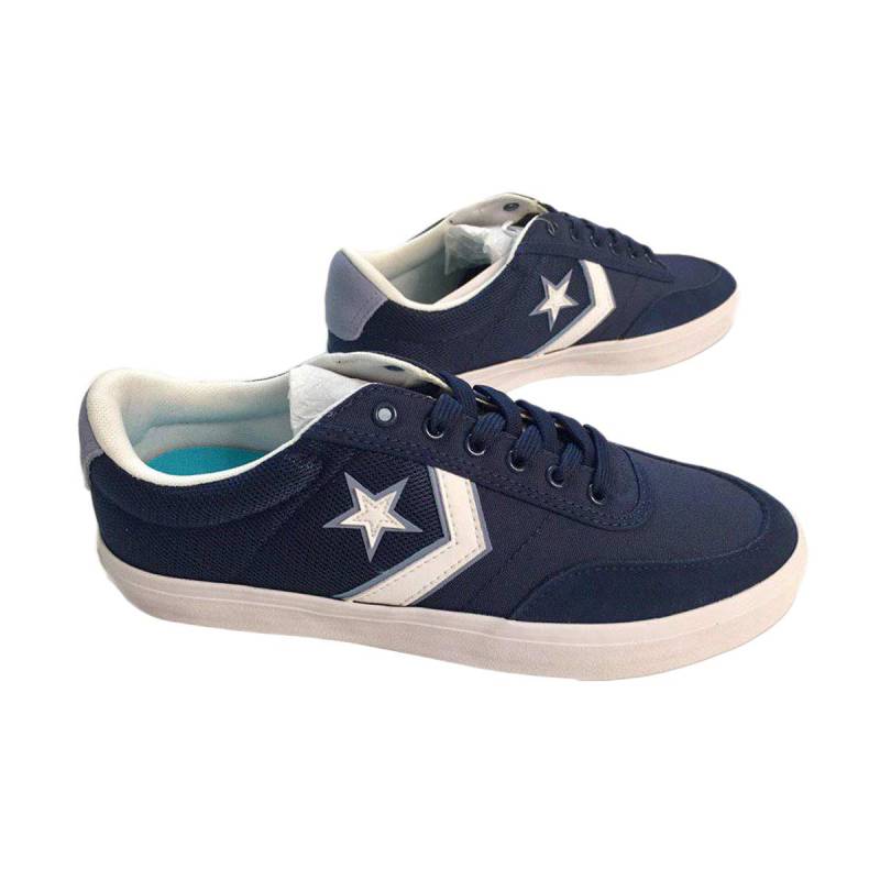 converse courtlandt navy