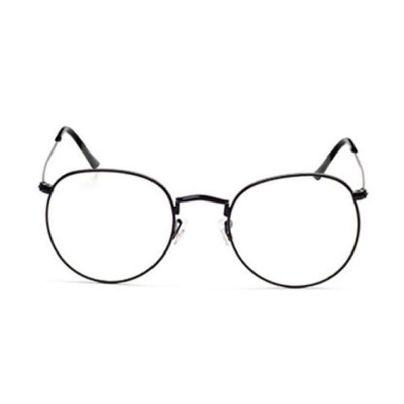 large round black glasses
