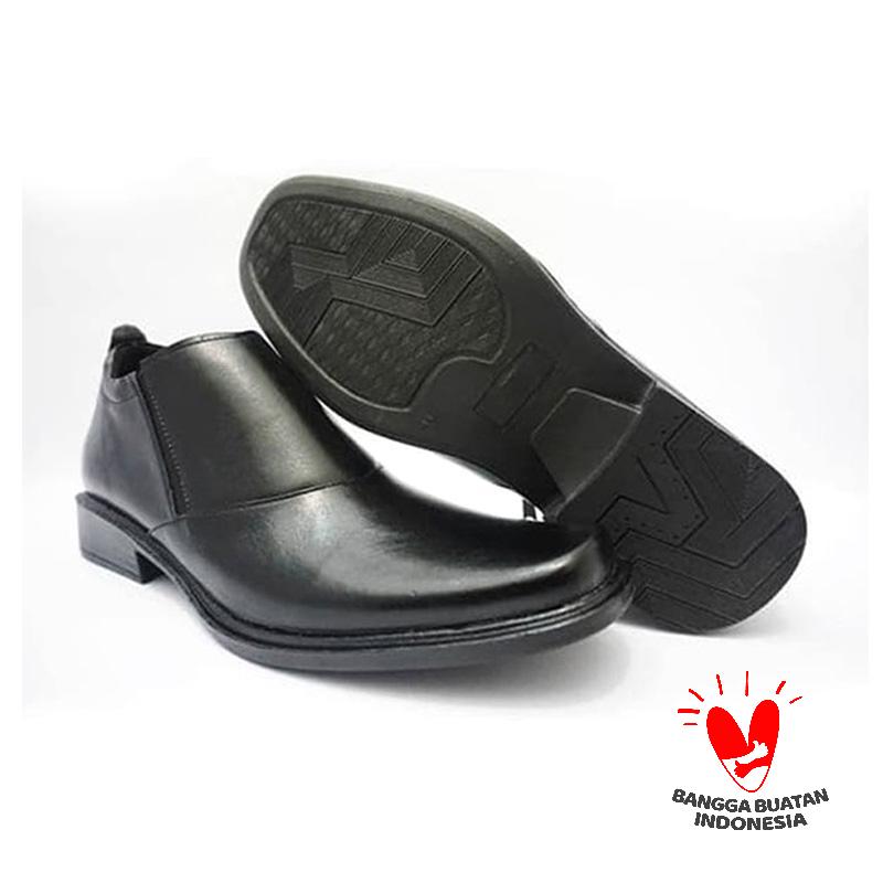 Jual Spatoo Nv 104 Sepatu Pantofel Pria Black Online Juli 2020