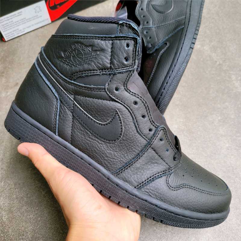 Jual Air Jordan 1 Retro High OG Triple Black yin yang panda toe