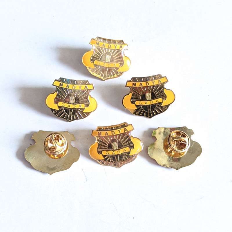 Jual Mulyocreative Pin Kerah Satpam Gada Madya Warna Kuning Lapis Fiber 2pcs Online April 2021 Blibli