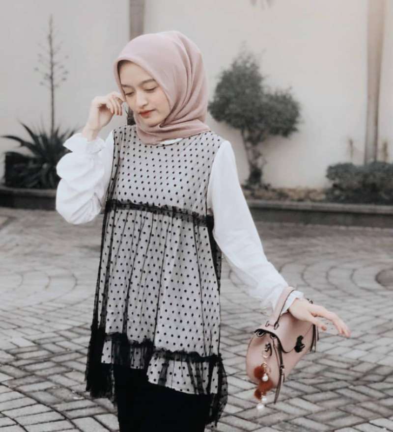 Jual Baju Atasan Wanita Hijab Ciki Blouse Murah Juni 2021 Blibli