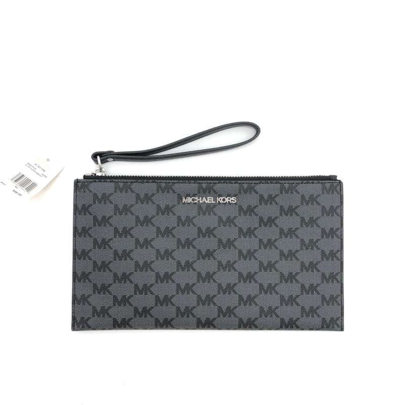 MK black clutch