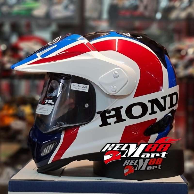Arai supermoto 2025