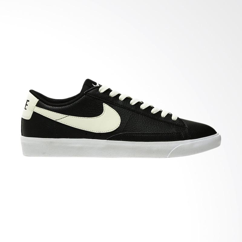 nike blazer low vintage black