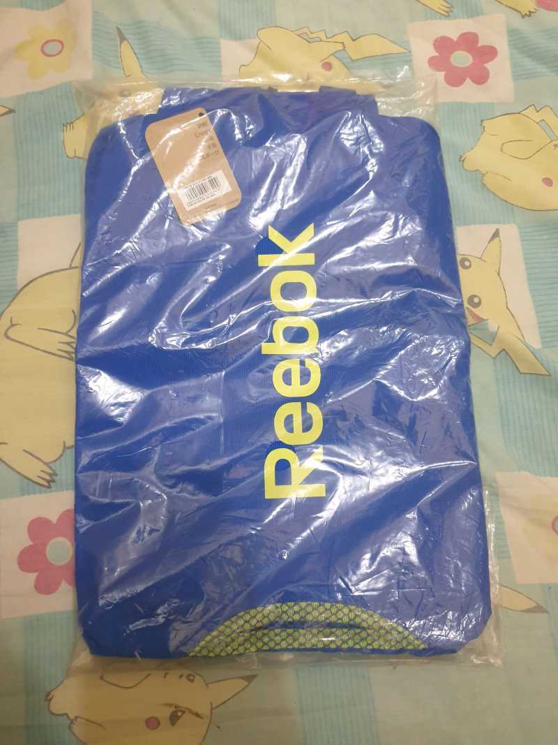 Harga sepatu top reebok zigtech