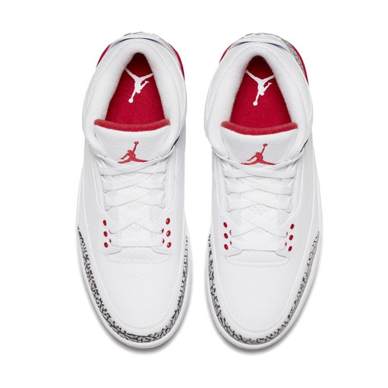 Jual Sneakers NIKE Men Air Jordan 3 