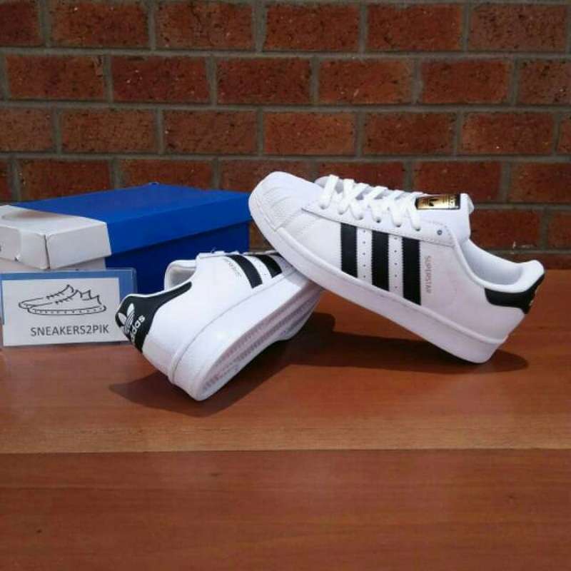 adidas superstar white core