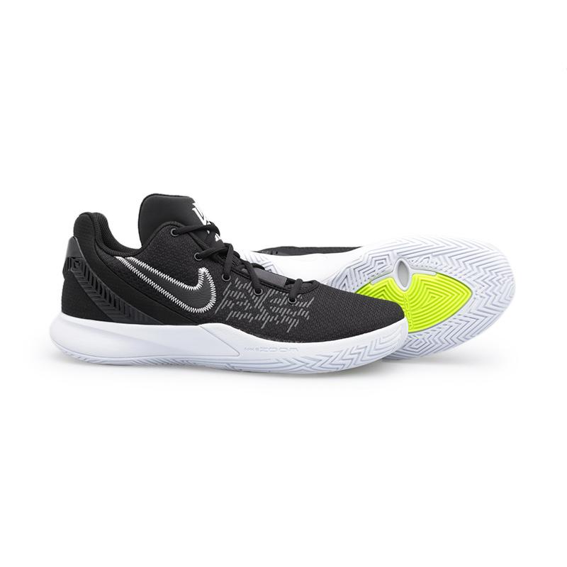kyrie flytrap harga
