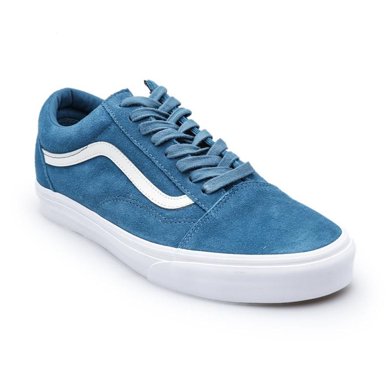 blue and blue vans