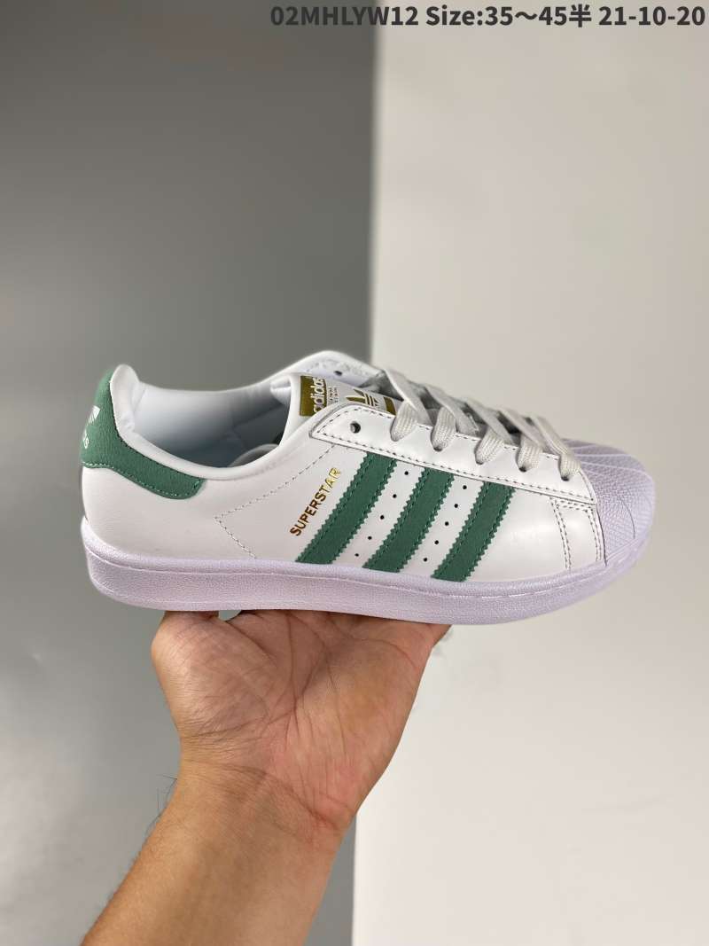 white shell head adidas